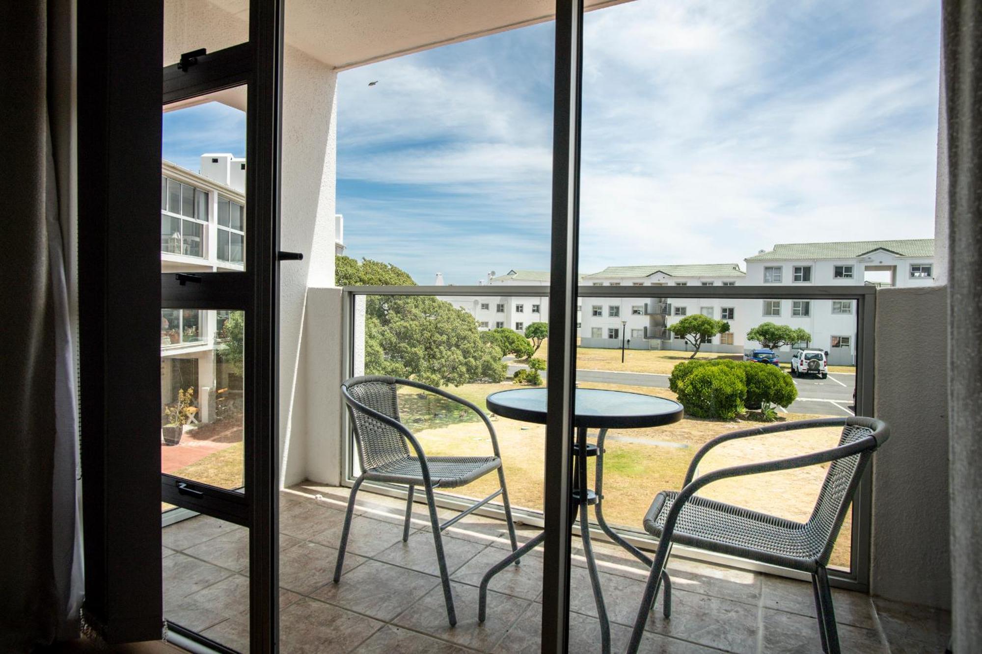 Apartment Two-bed On Big Bay Club,cape Town Cape Town