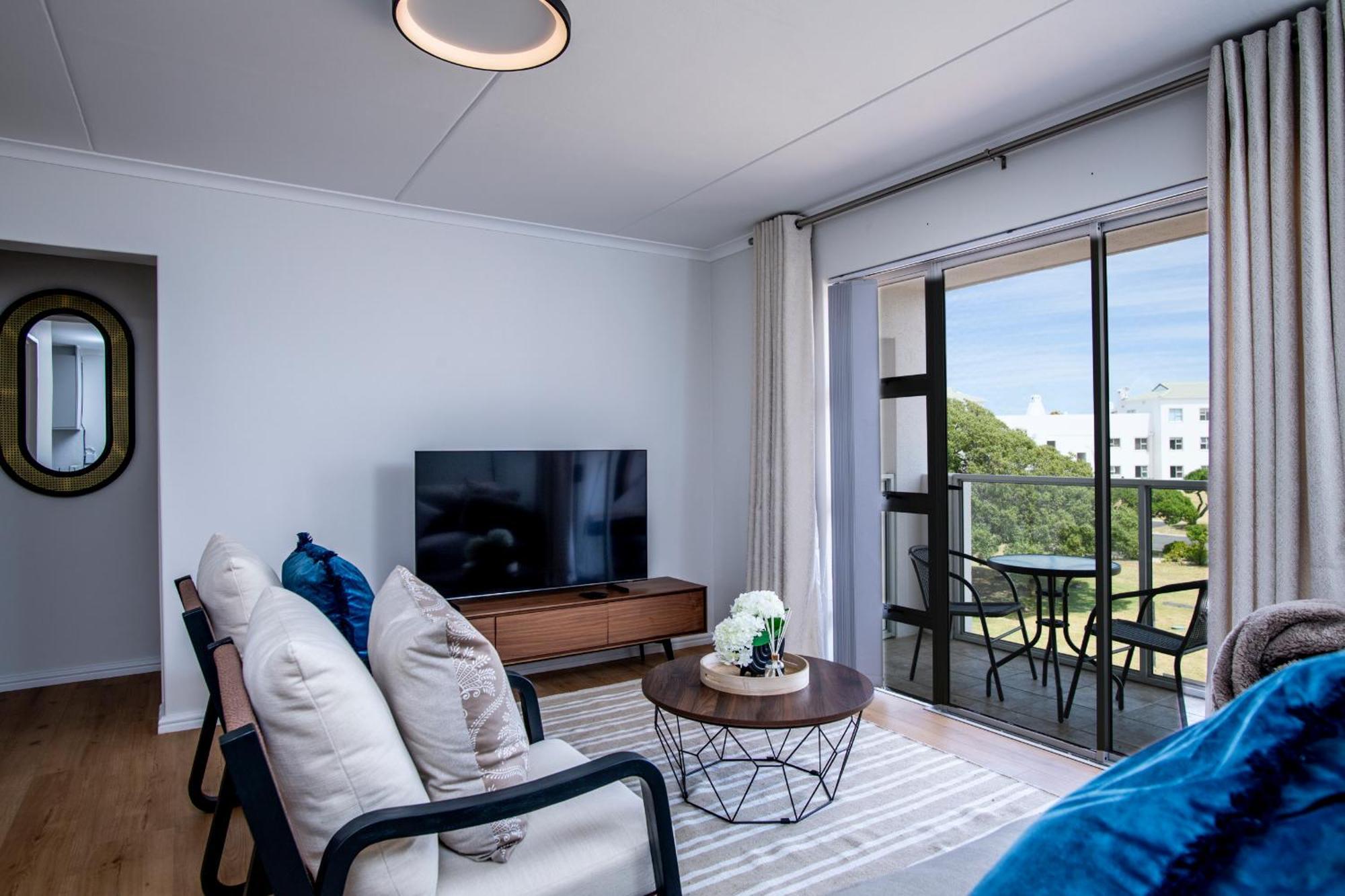 Two-bed On Big Bay Club,cape Town * Cape Town